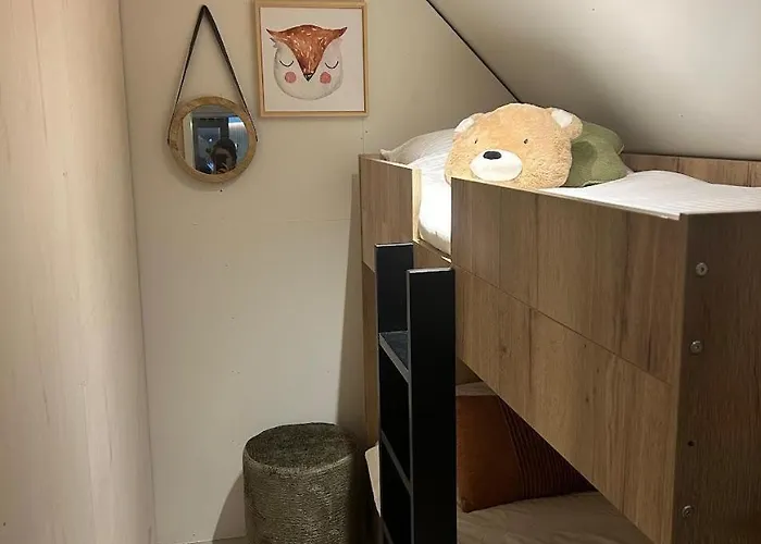 Big 6 Persons منتجع